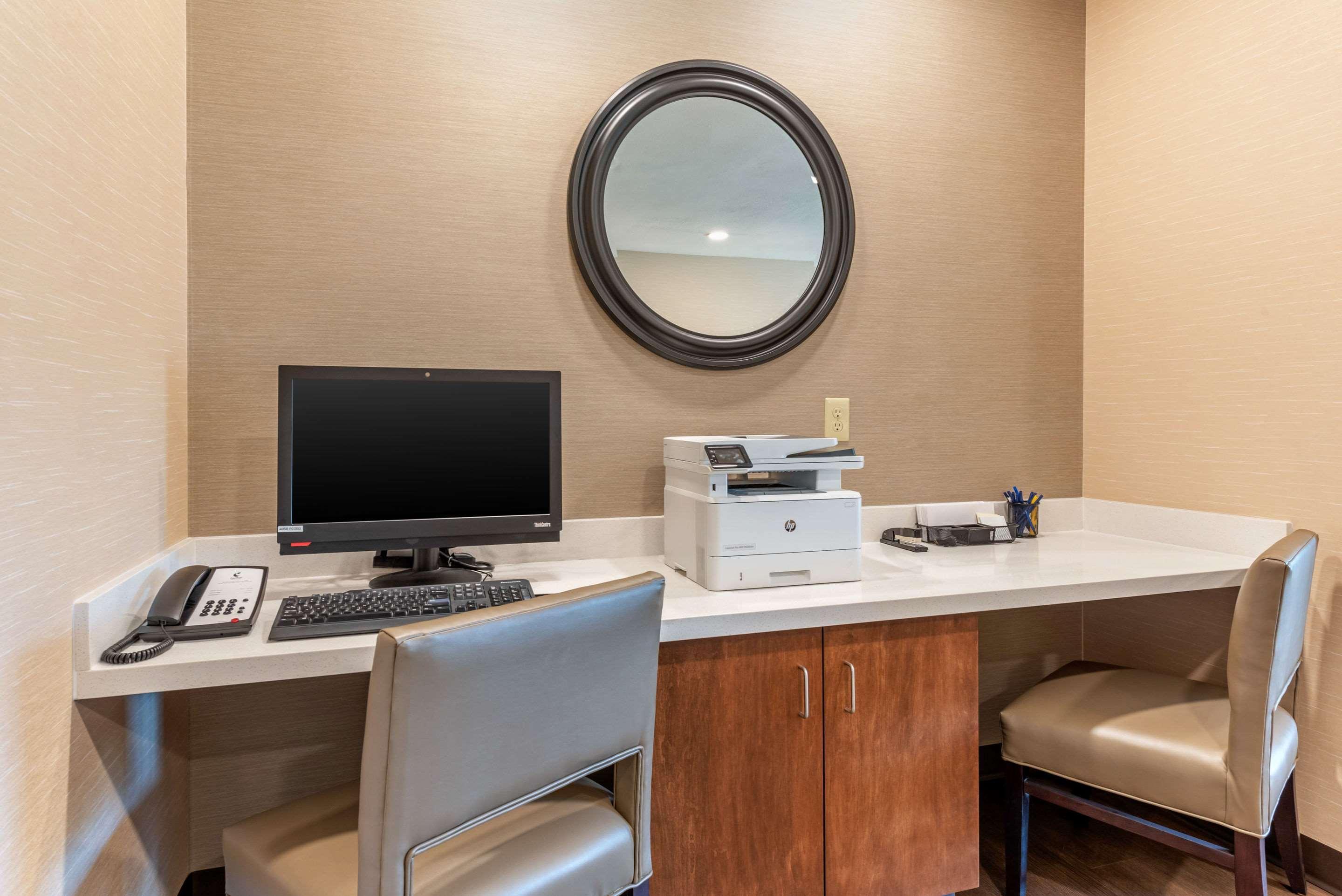 Comfort Inn & Suites Near Route 66 Lincoln Extérieur photo