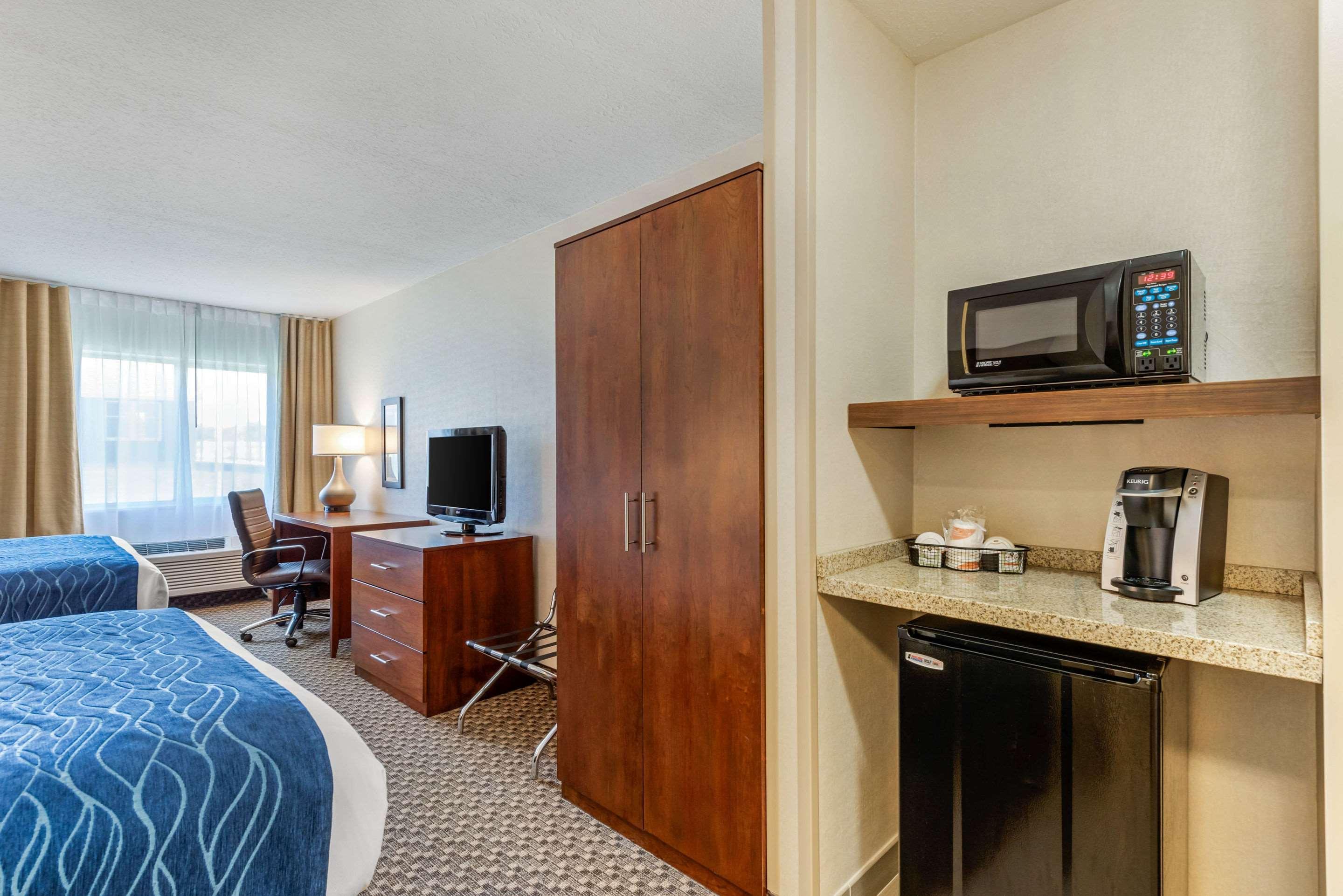 Comfort Inn & Suites Near Route 66 Lincoln Extérieur photo