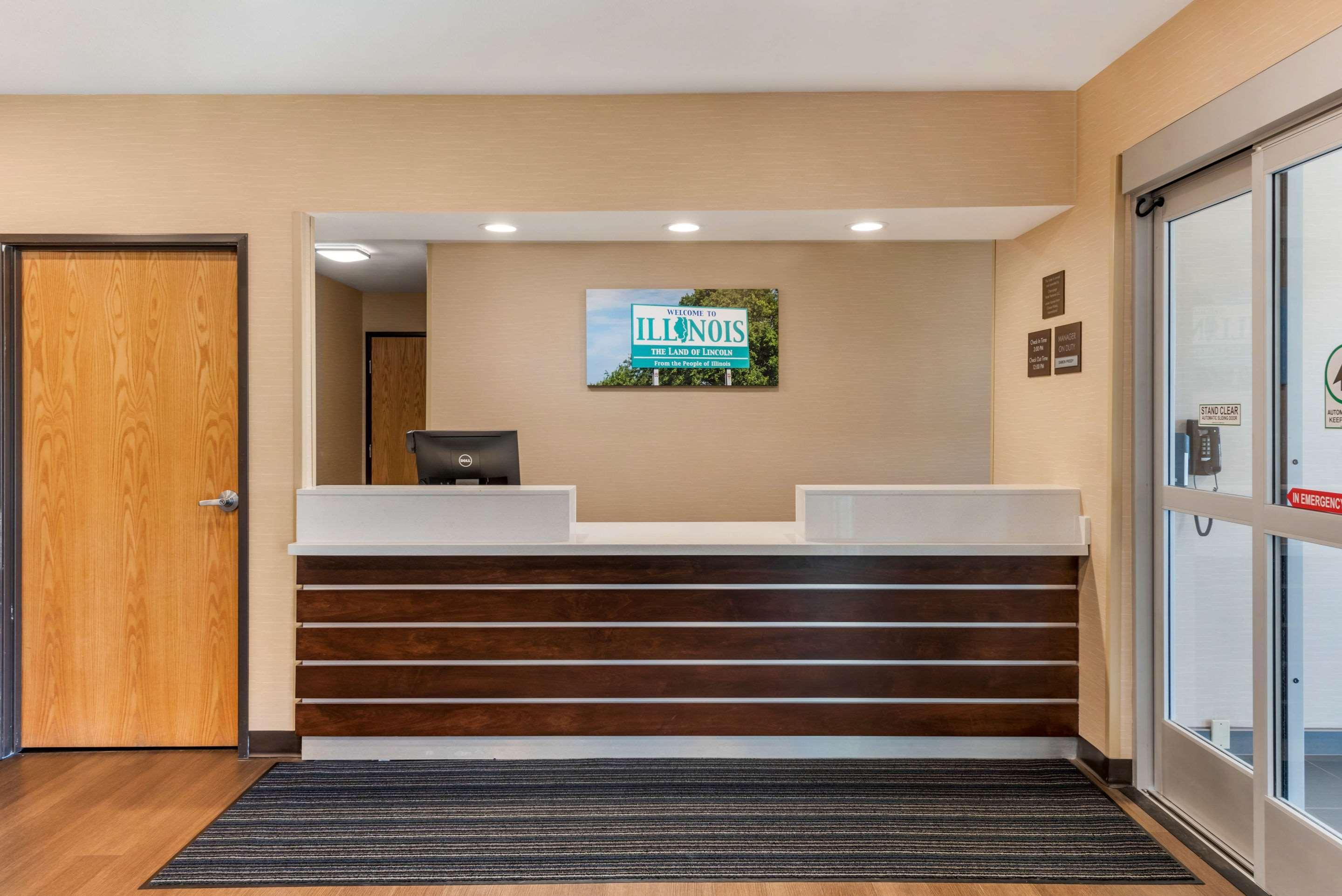 Comfort Inn & Suites Near Route 66 Lincoln Extérieur photo