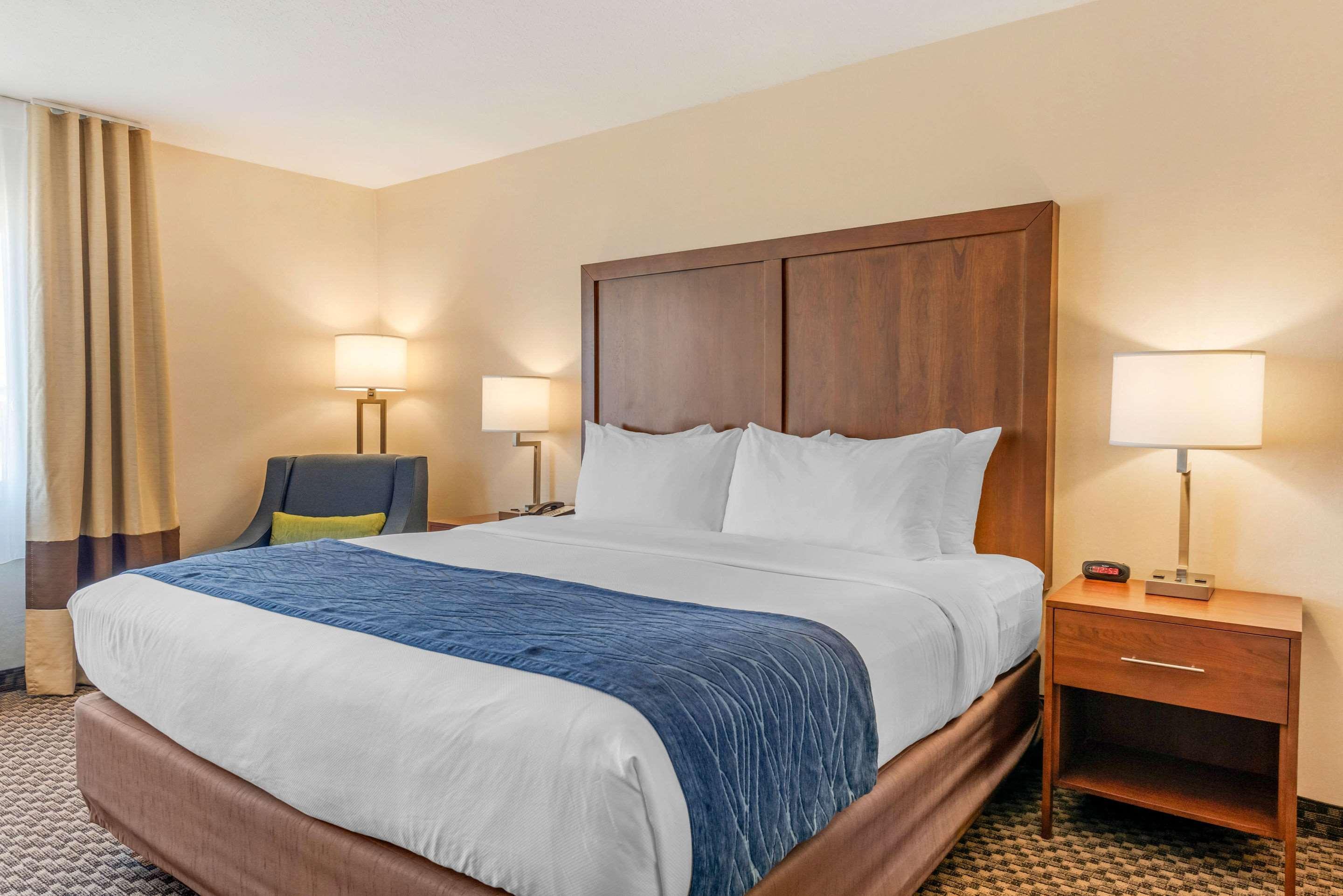 Comfort Inn & Suites Near Route 66 Lincoln Extérieur photo